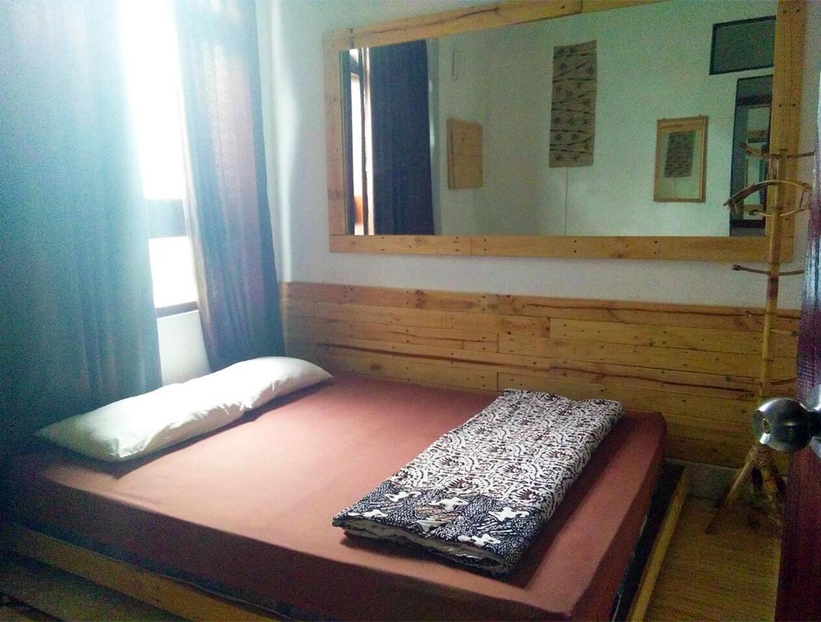 Rumah Roso Homestay Yogyakarta Exterior photo