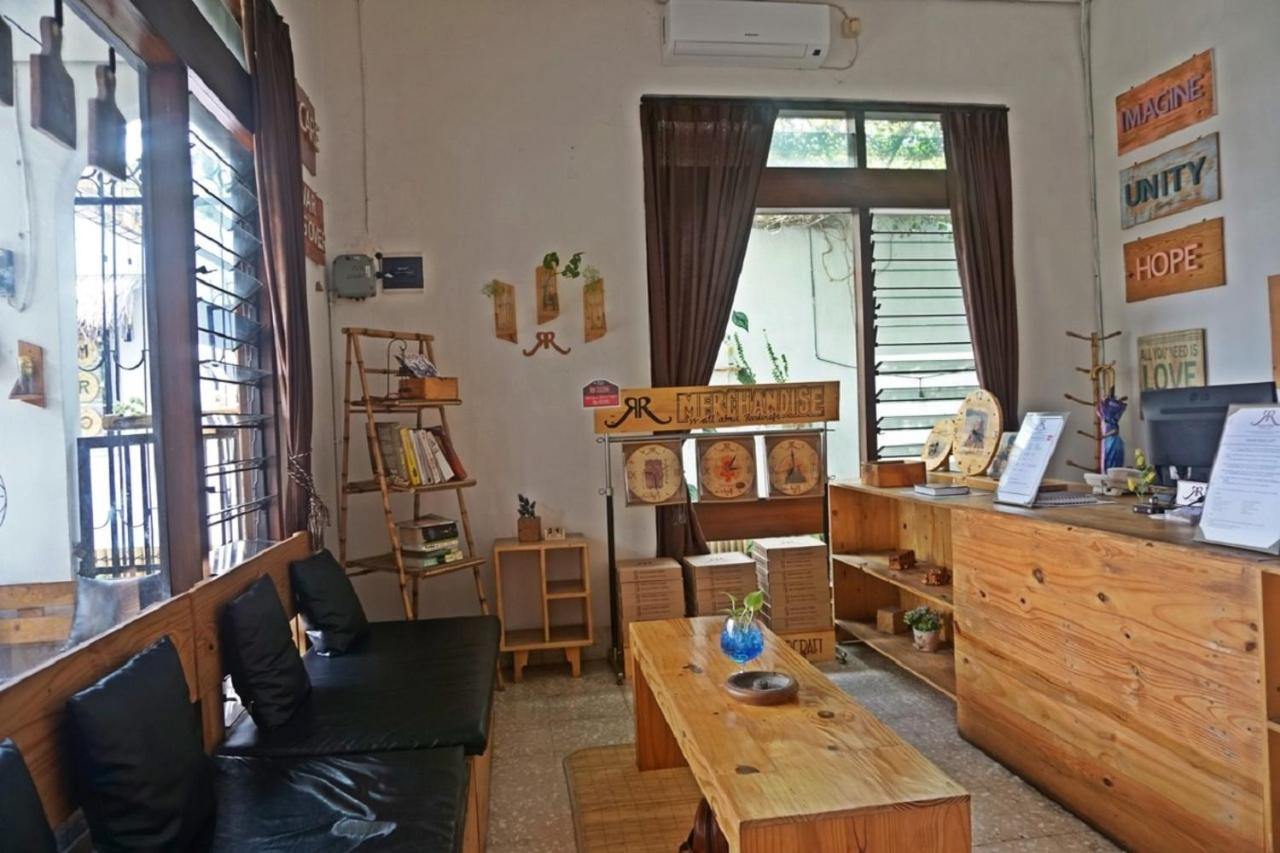 Rumah Roso Homestay Yogyakarta Exterior photo